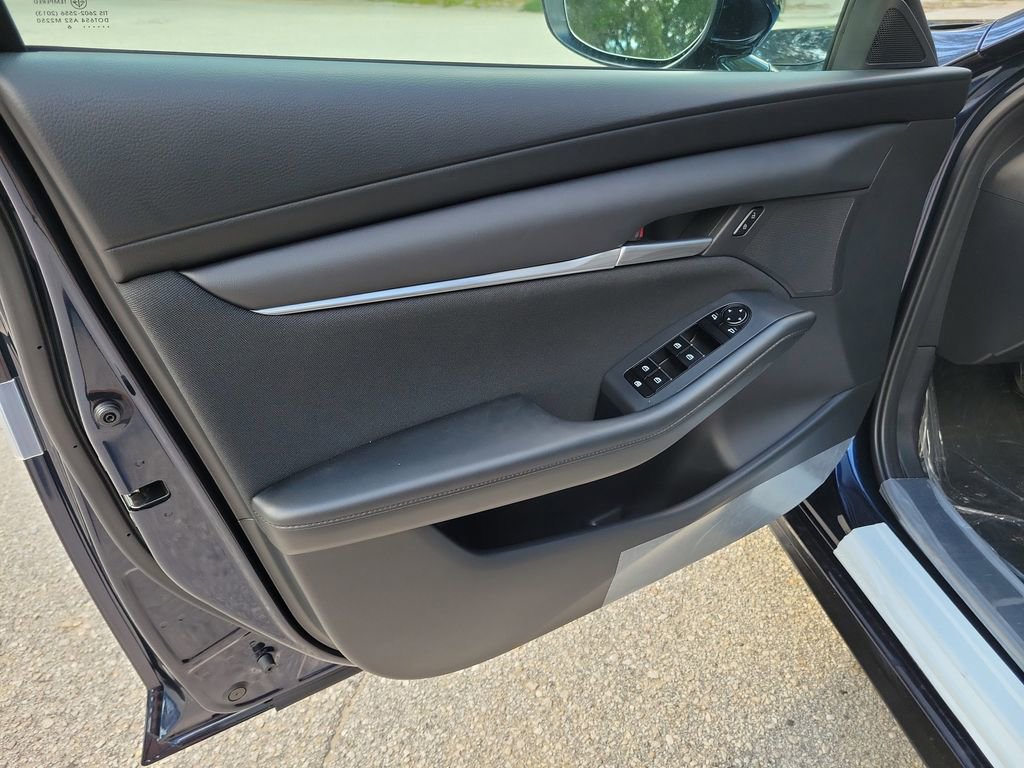 New 2026 MAZDA MAZDA3 s FWD image 17
