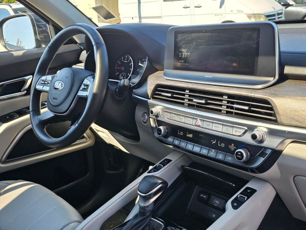 Used 2020 Kia Telluride EX AWD/4WD image 10