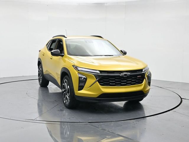 Used 2025 Chevrolet Trax RS w/ Driver Confidence Package image 4