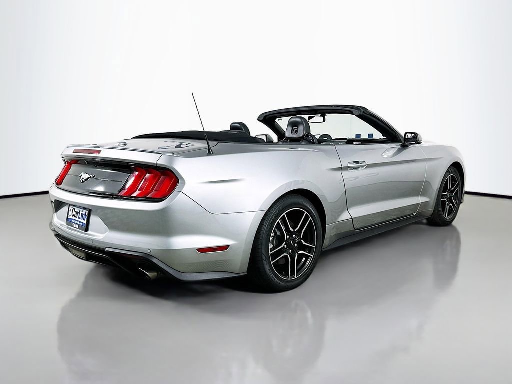 Used 2020 Ford Mustang Premium RWD image 8