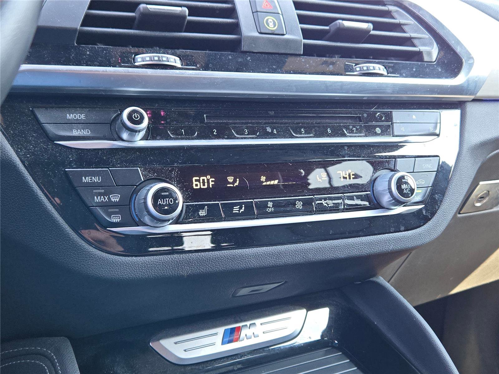 Used 2019 BMW X4 M40i w/ Premium Package image 31