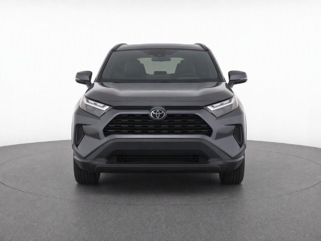 Used 2025 Toyota RAV4 XLE AWD/4WD image 5