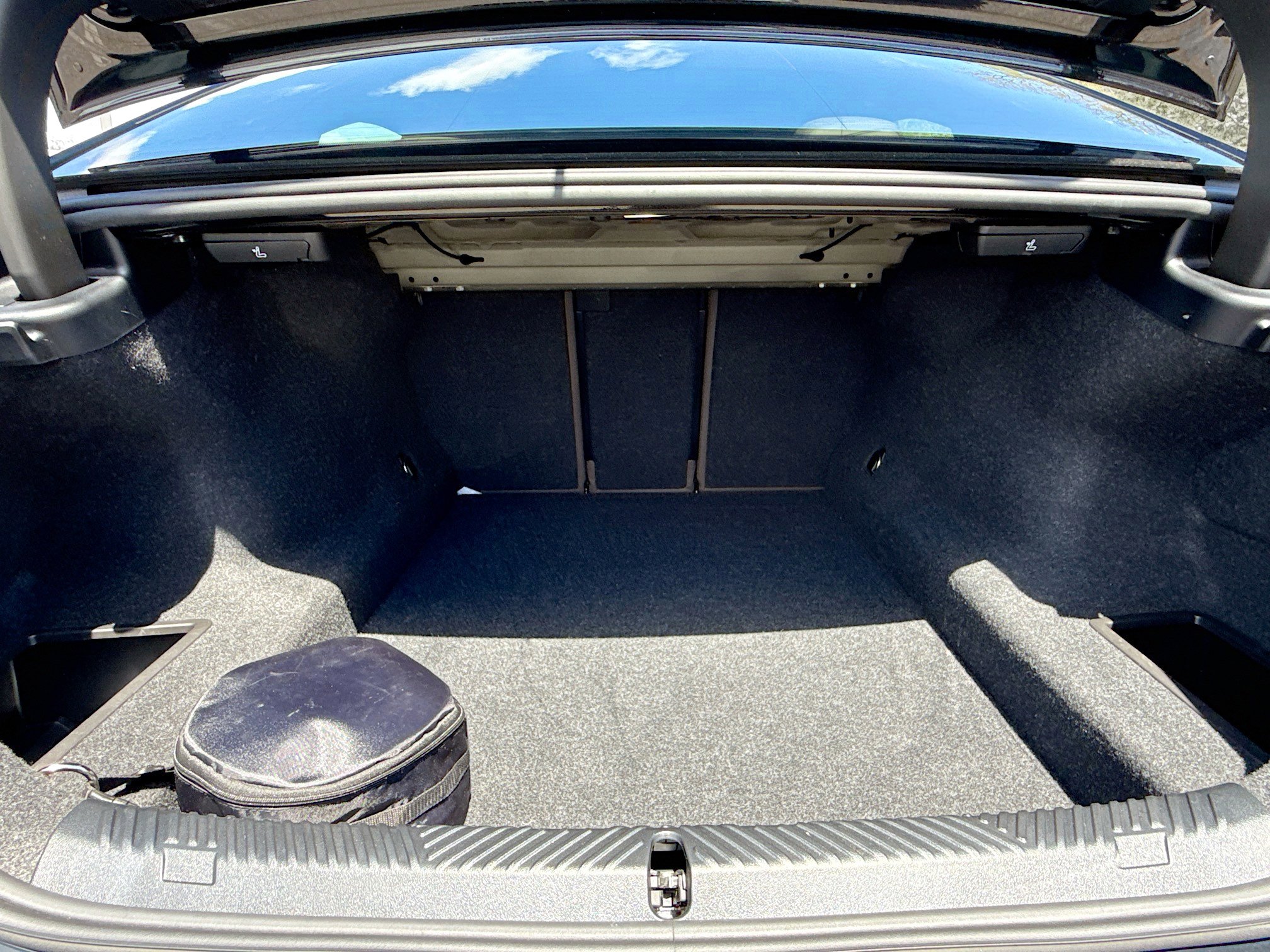 Used 2026 BMW 540i xDrive image 11