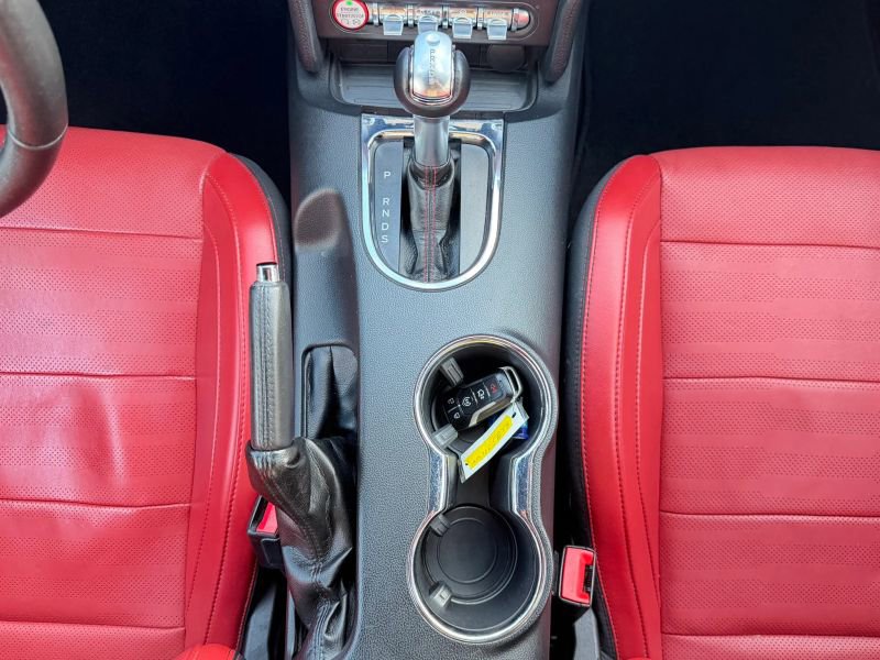 Used 2017 Ford Mustang Premium image 20