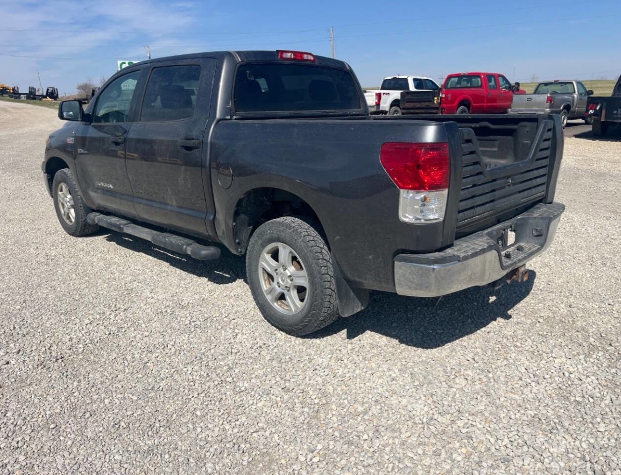 Used 2013 Toyota Tundra 4x4 CrewMax w/ Tow Pkg image 5
