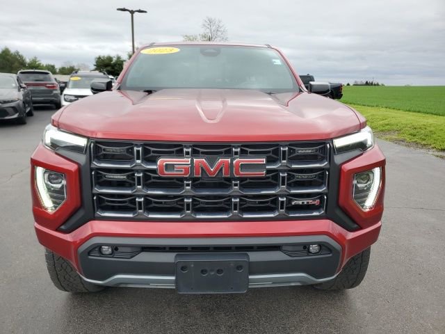 Used 2023 GMC Canyon AT4 w/ AT4 Premium Package AWD/4WD image 8