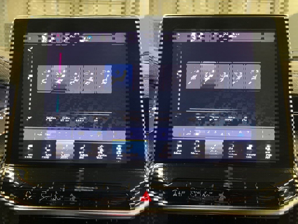 Used 2022 Jeep Compass Latitude image 16