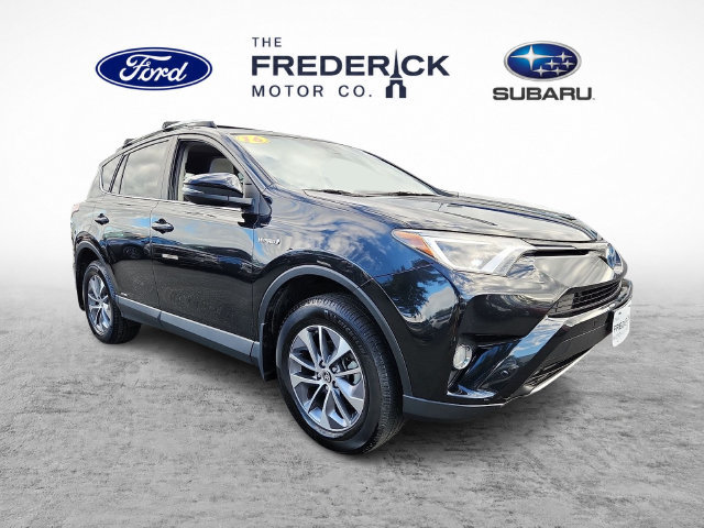 Used 2016 Toyota RAV4 XLE w/ Convenience Package AWD/4WD image 3