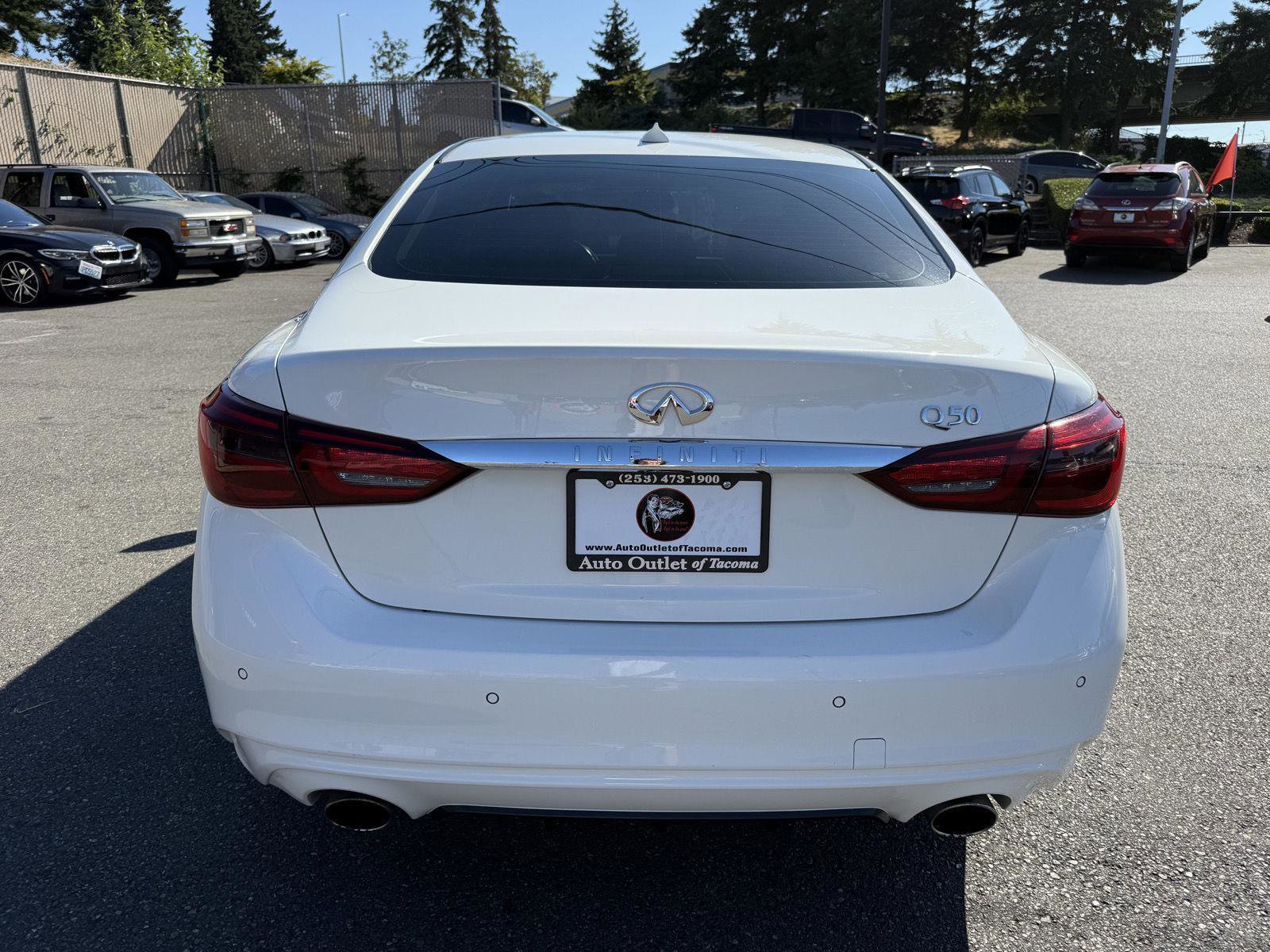 Used 2021 INFINITI Q50 Luxe image 11