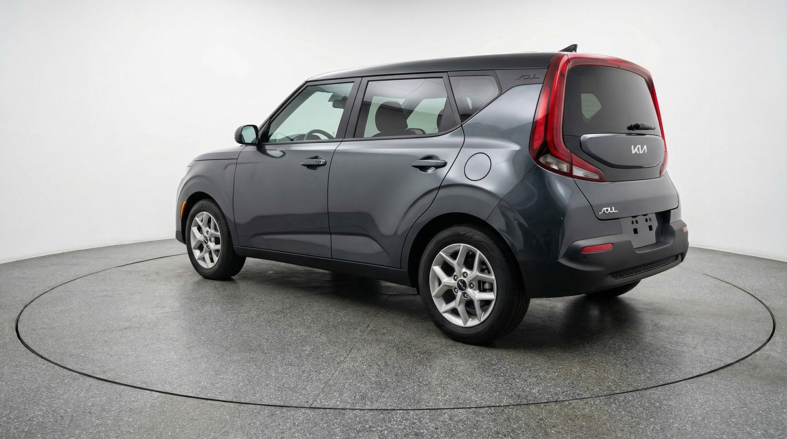 Used 2025 Kia Soul LX w/ LX Technology Package image 6
