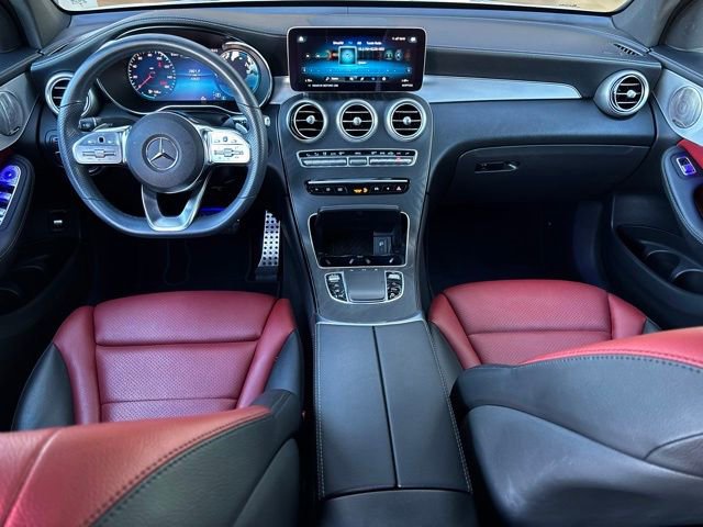 Used 2023 Mercedes-Benz GLC 300 4MATIC Coupe image 31