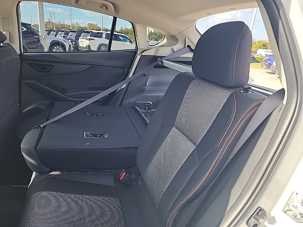 Certified 2022 Subaru Crosstrek 2.0i Premium w/ Popular Package #3 image 11