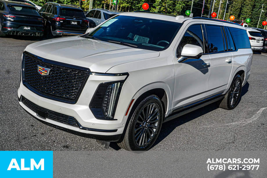 Used 2025 Cadillac Escalade ESV Sport Platinum AWD/4WD image 15