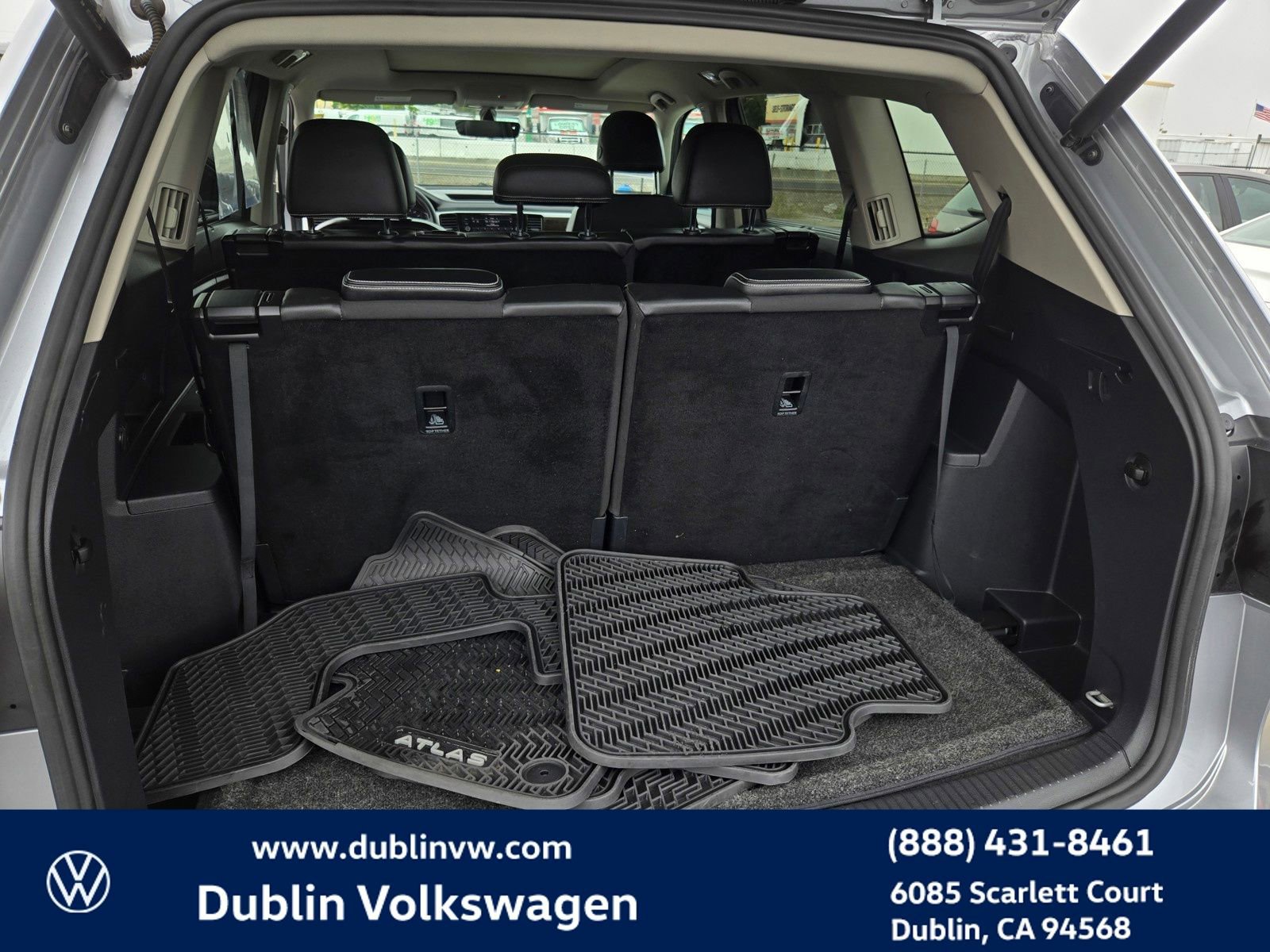 Used 2023 Volkswagen Atlas SE w/ Panoramic Sunroof Package image 26
