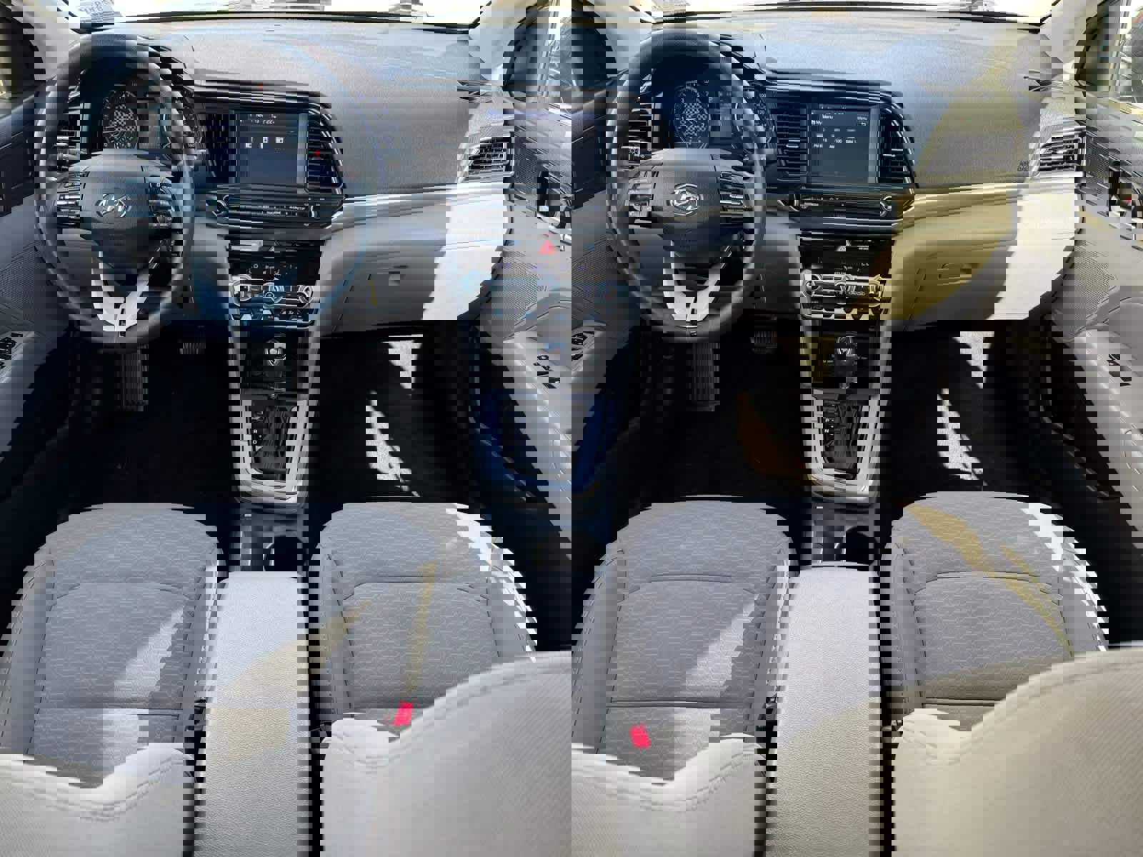 Used 2020 Hyundai Elantra SEL image 12