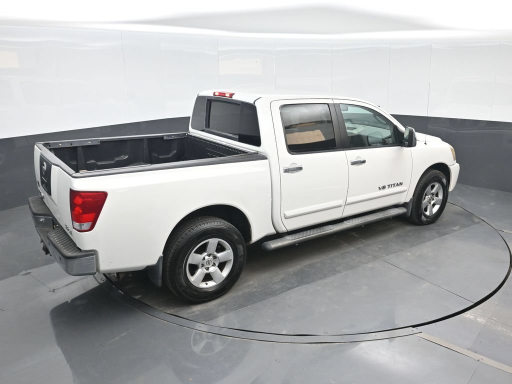 Used 2005 Nissan Titan SE w/ (T01) Tow Pkg AWD/4WD image 22