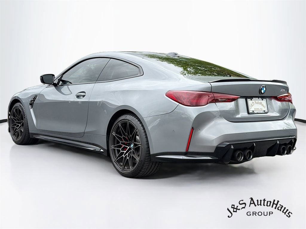 Used 2025 BMW M4 Coupe w/ Executive Package RWD image 5