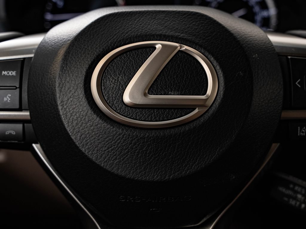 Certified 2023 Lexus GX 460 Premium w/ Accessory Package AWD/4WD image 31