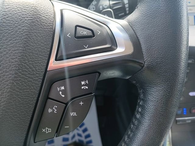 Used 2019 Ford Edge Titanium w/ Equipment Group 301A AWD/4WD image 6
