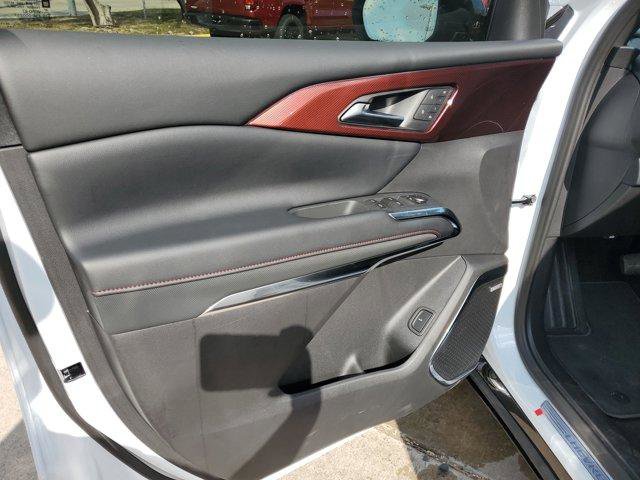 New 2026 Chevrolet Traverse RS image 18