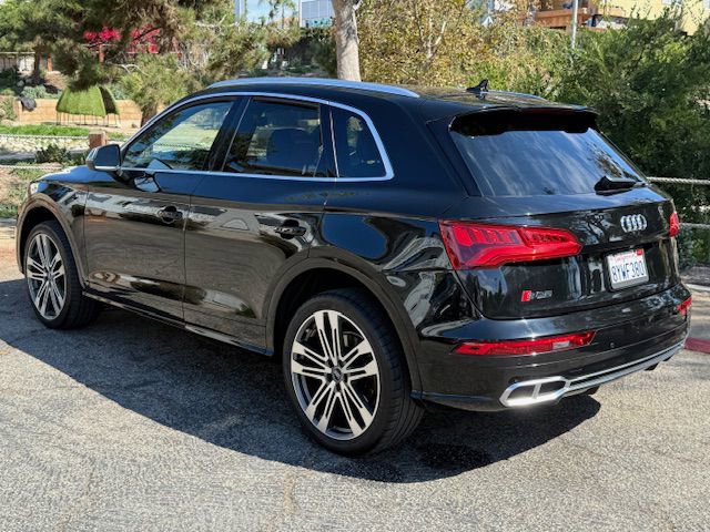 Used 2018 Audi SQ5 Premium Plus w/ Navigation Package image 3