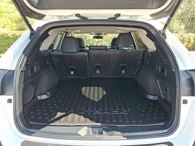 Certified 2024 Subaru Outback Onyx Edition XT AWD/4WD image 30