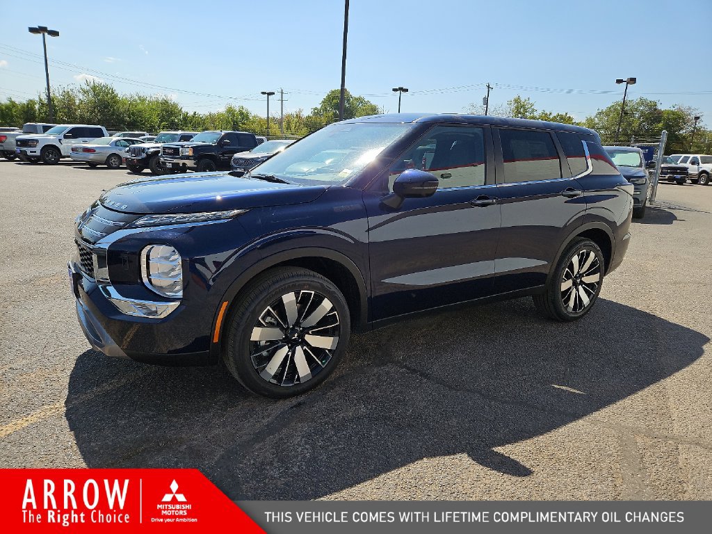 New 2026 Mitsubishi Outlander SE AWD/4WD image 5