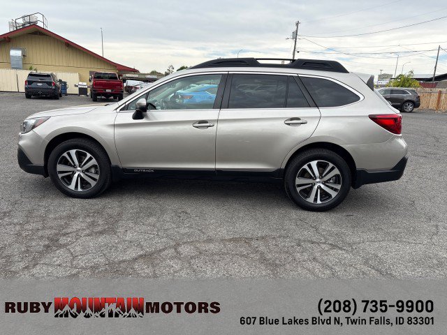 Used 2019 Subaru Outback 2.5i Limited w/ Popular Package #2 AWD/4WD image 4