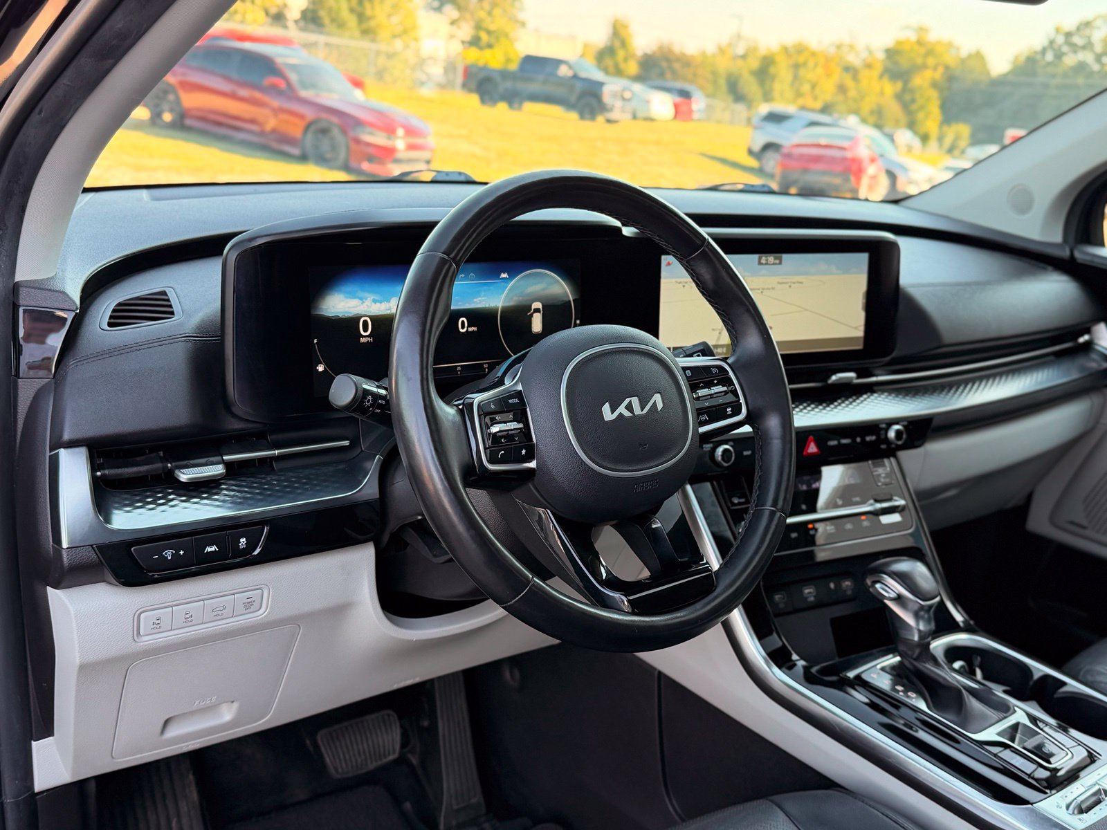 Used 2022 Kia Carnival SX Prestige FWD image 21