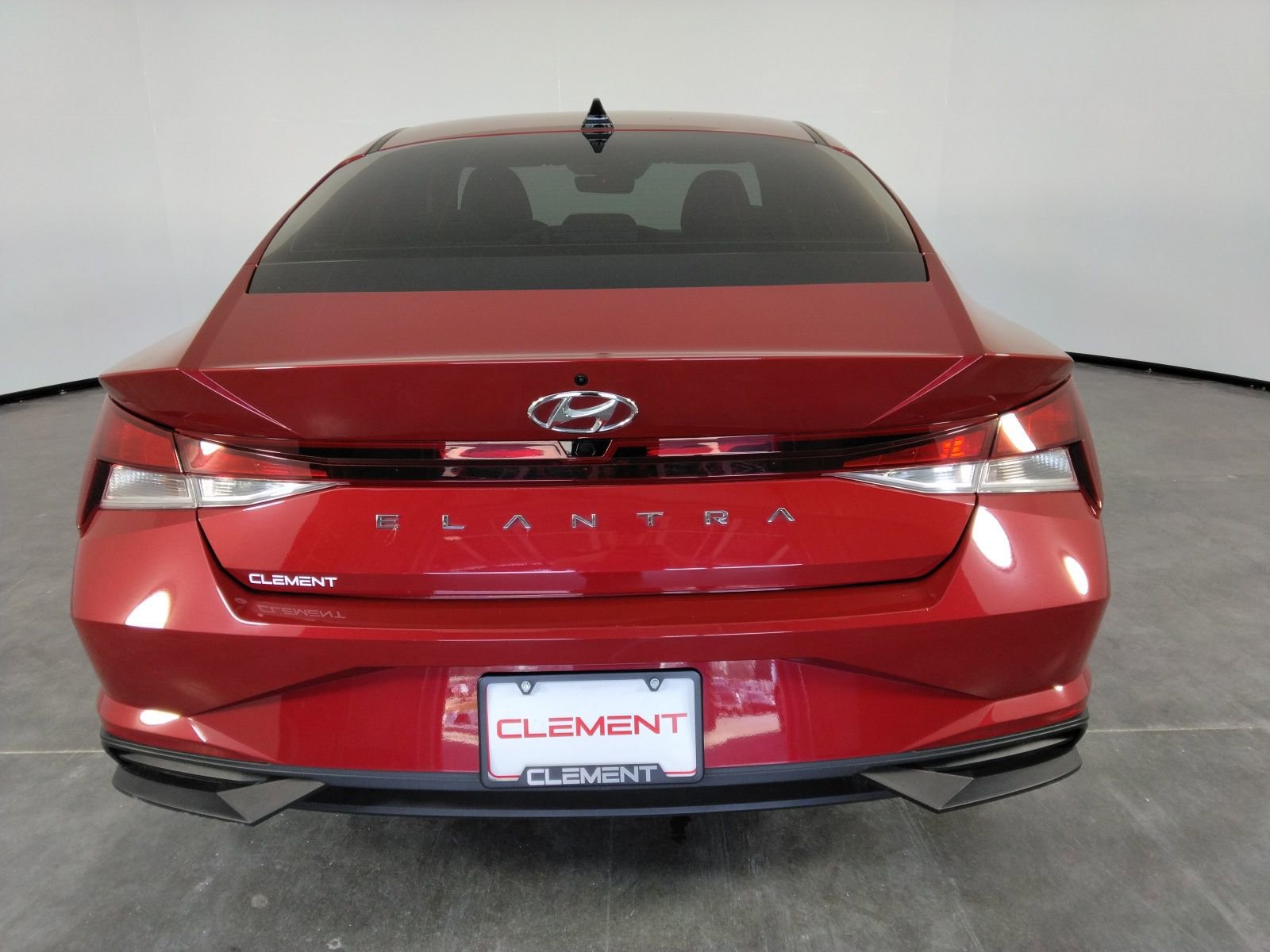 Used 2023 Hyundai Elantra SEL w/ Convenience Package image 5