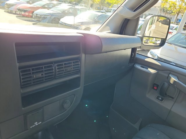 Used 2021 GMC Savana 2500 Work Van w/ Driver Convenience Package image 25