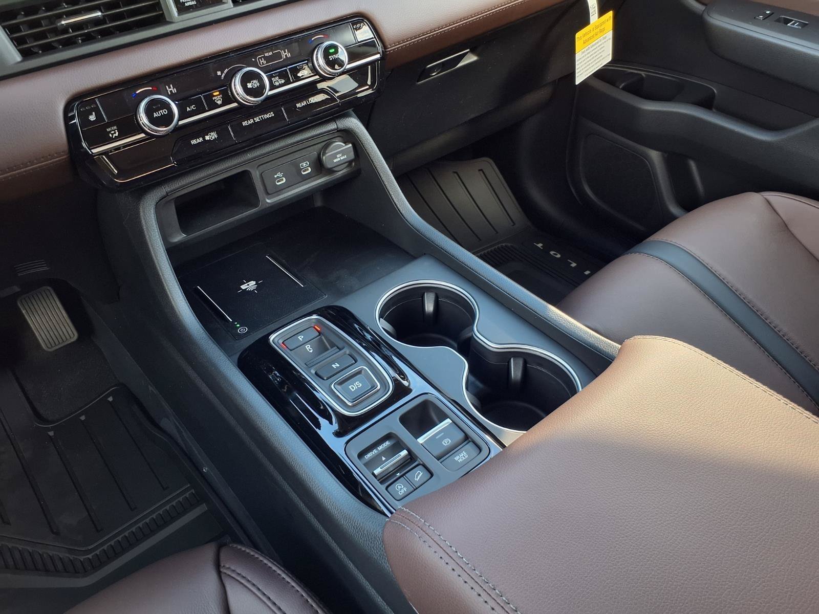 New 2026 Honda Pilot Touring image 18