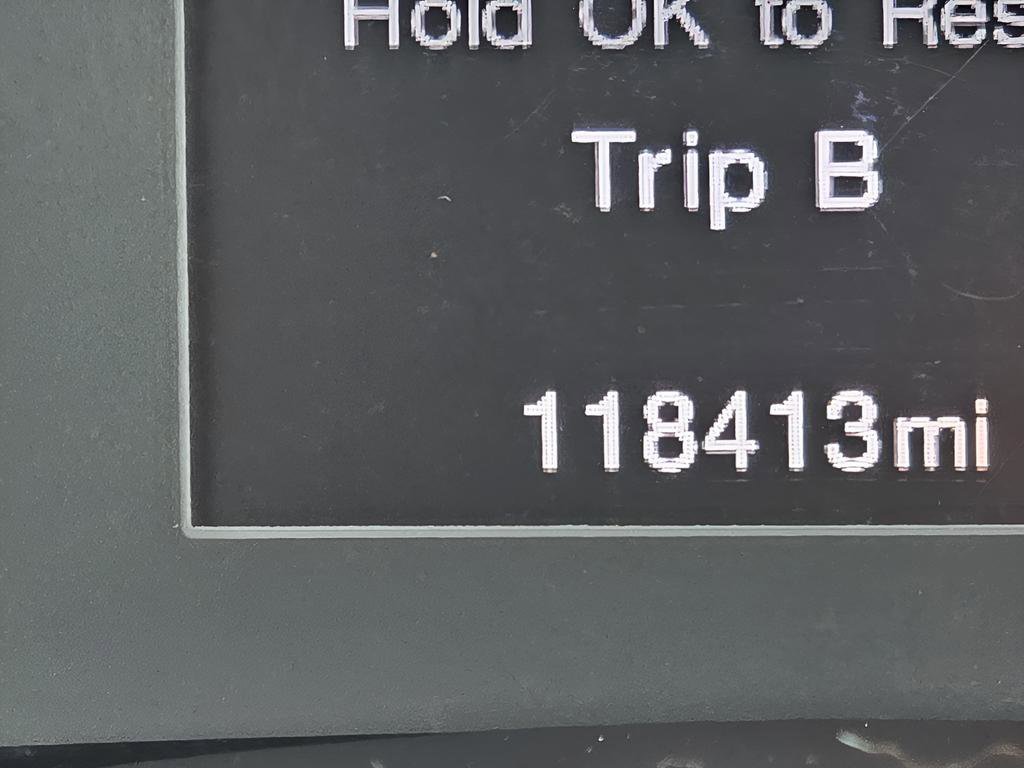 Used 2018 Jeep Renegade Latitude image 27