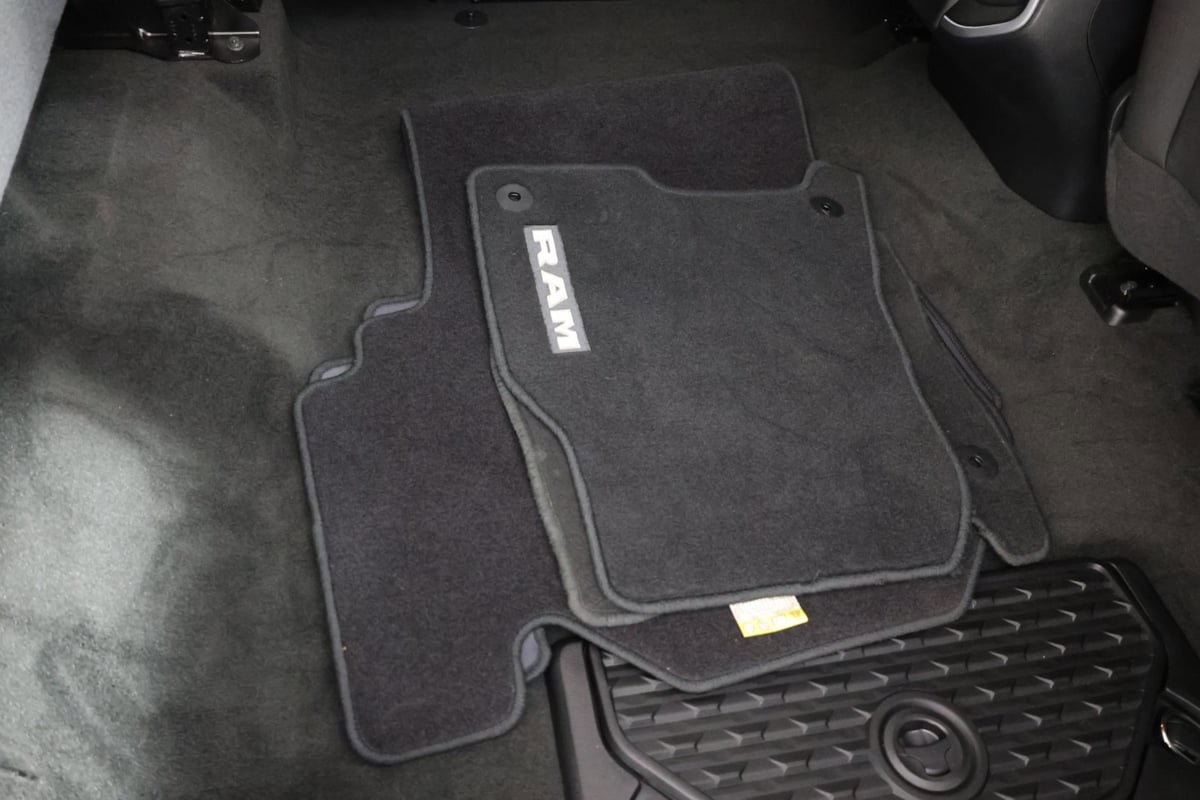 Used 2023 RAM 1500 Big Horn AWD/4WD image 50
