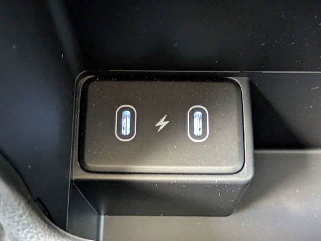 Used 2024 Hyundai Kona SEL w/ Convenience Package FWD image 14