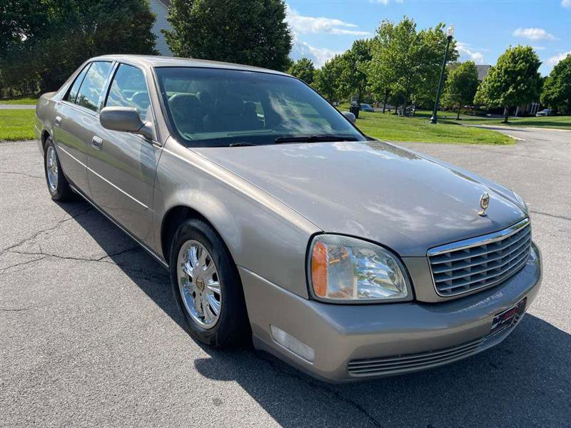 Used 2003 Cadillac De Ville w/ Comfort & Convenience Package FWD image 50
