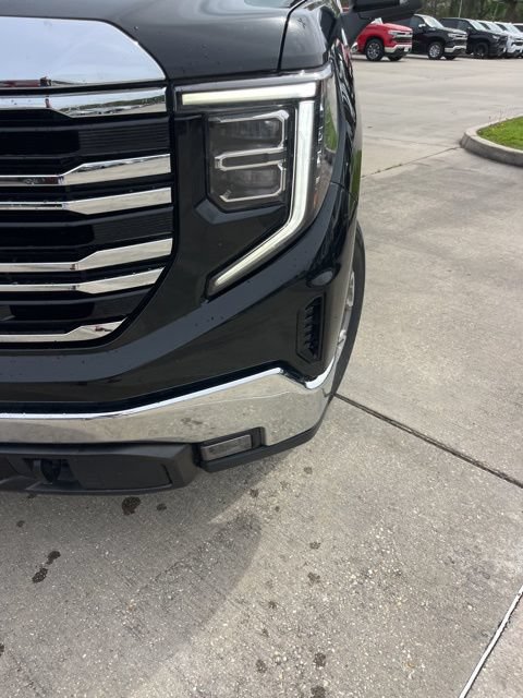 Used 2024 GMC Sierra 1500 SLT RWD image 12