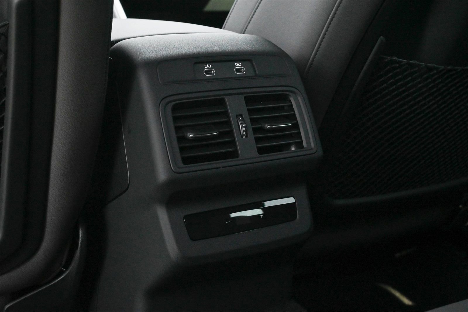 Used 2025 Audi Q5 Premium Plus w/ Premium Plus image 13