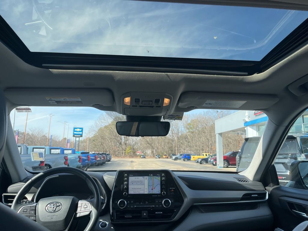 Used 2022 Toyota Highlander XLE image 33