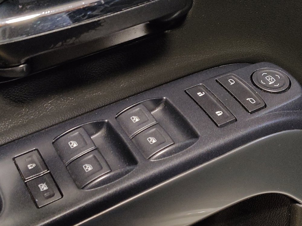 Used 2019 Chevrolet Silverado 1500 LT RWD image 27