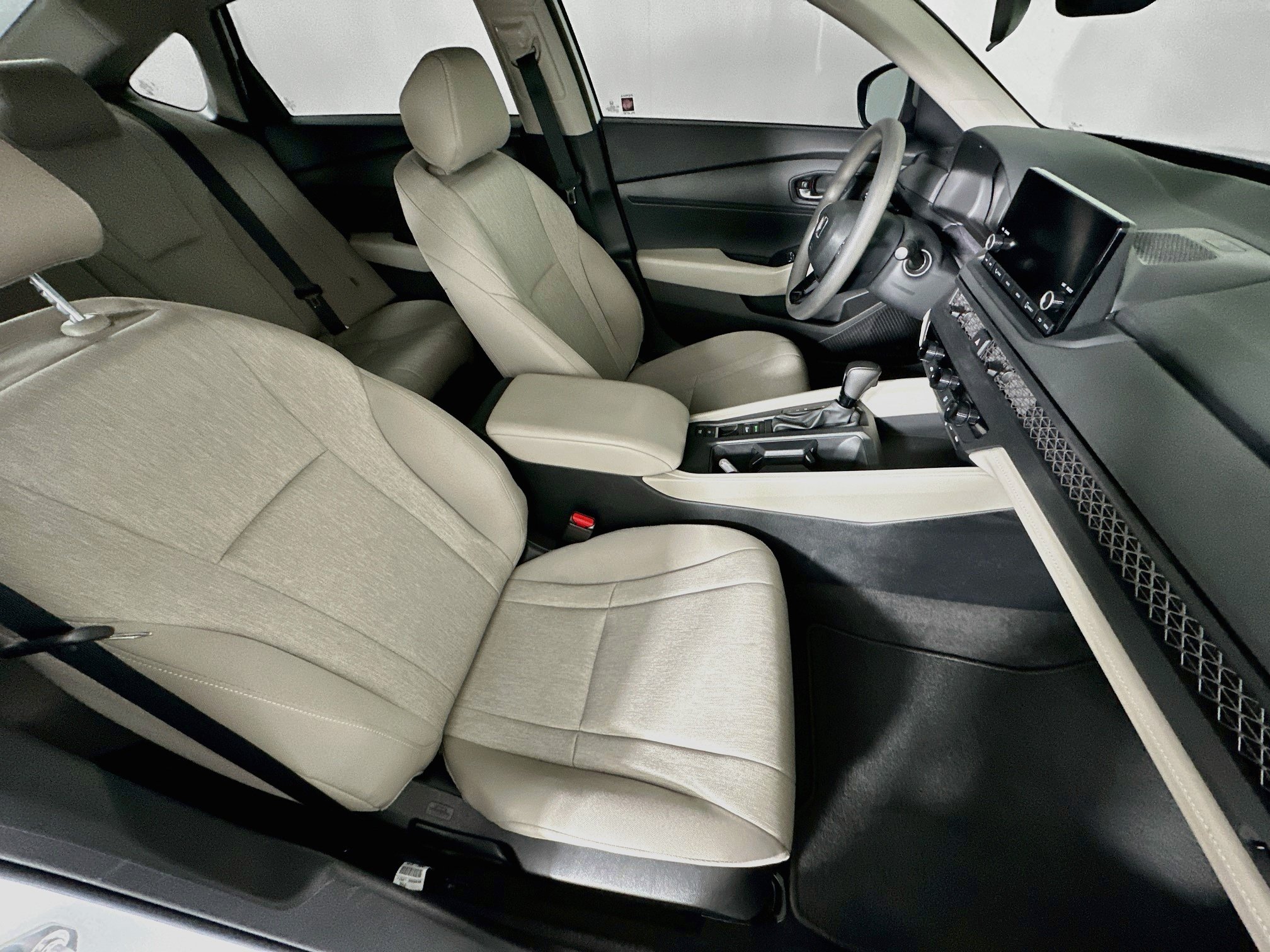 Used 2024 Honda Accord LX image 27