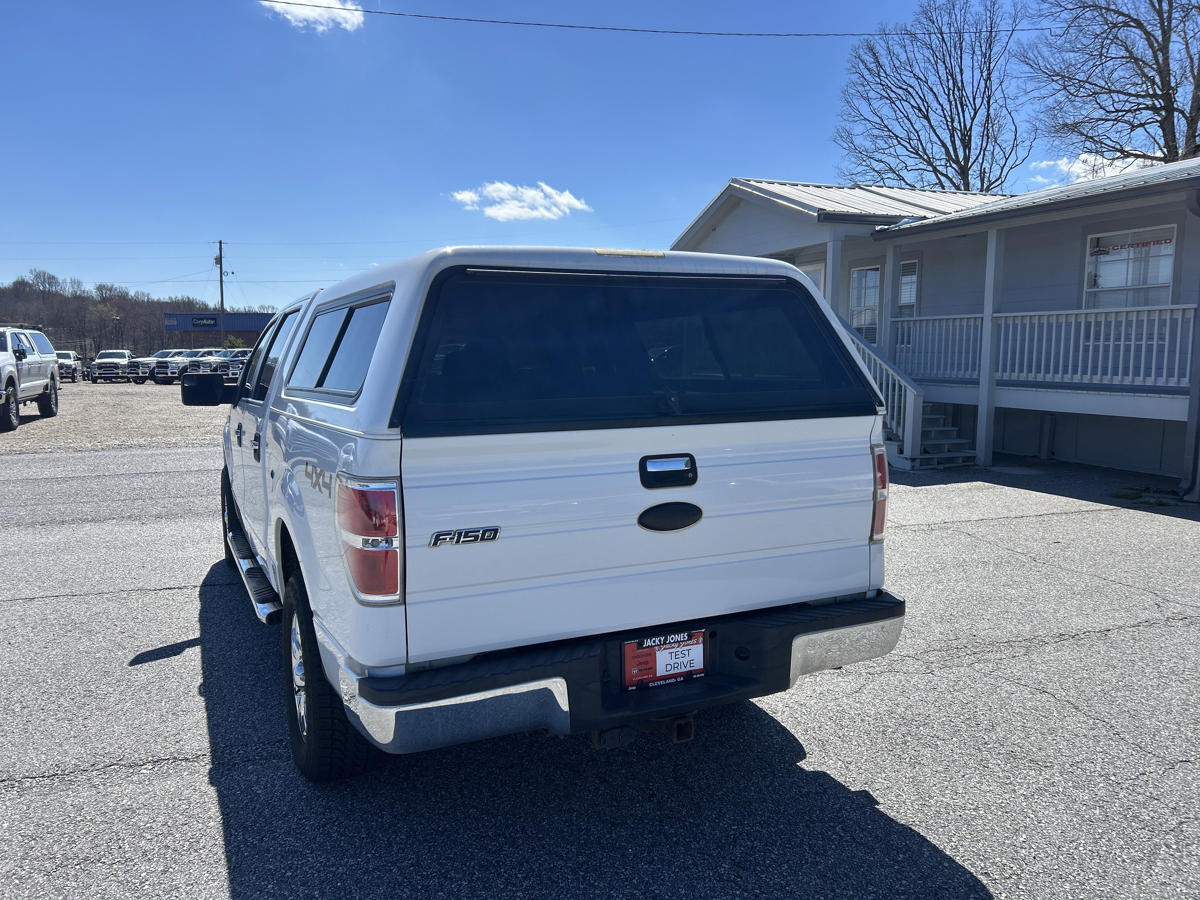 Used 2011 Ford F150 XLT w/ XLT Chrome Pkg image 5