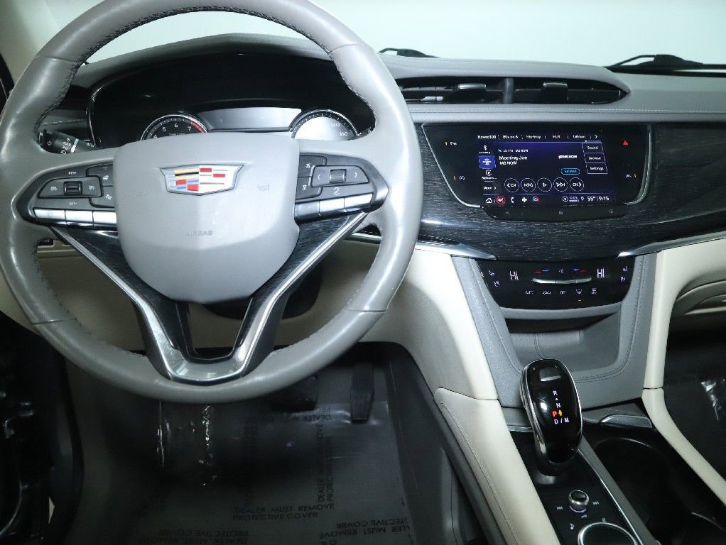 Used 2021 Cadillac XT6 Premium Luxury image 30