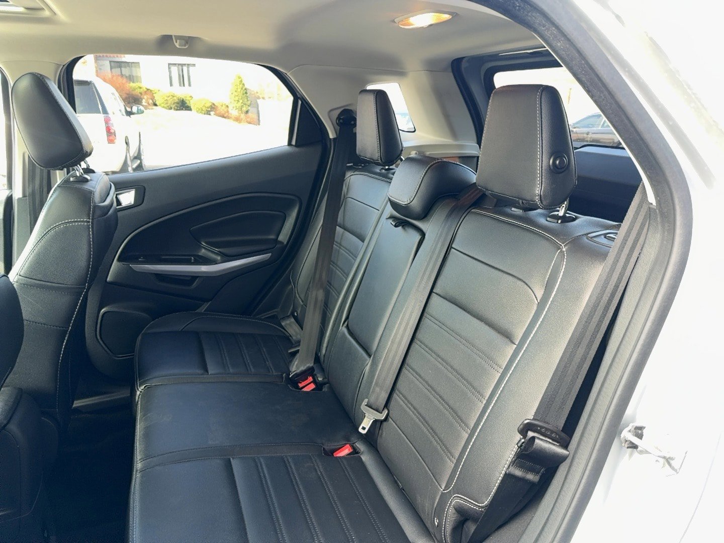 Used 2021 Ford EcoSport Titanium AWD/4WD image 12