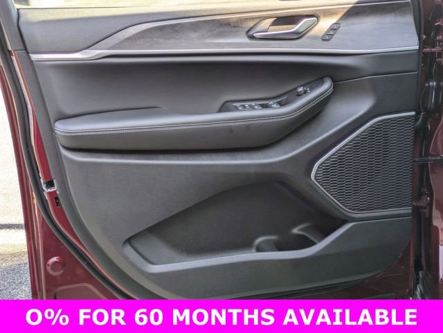 New 2025 Jeep Grand Cherokee L Limited w/ Black Appearance Package image 13