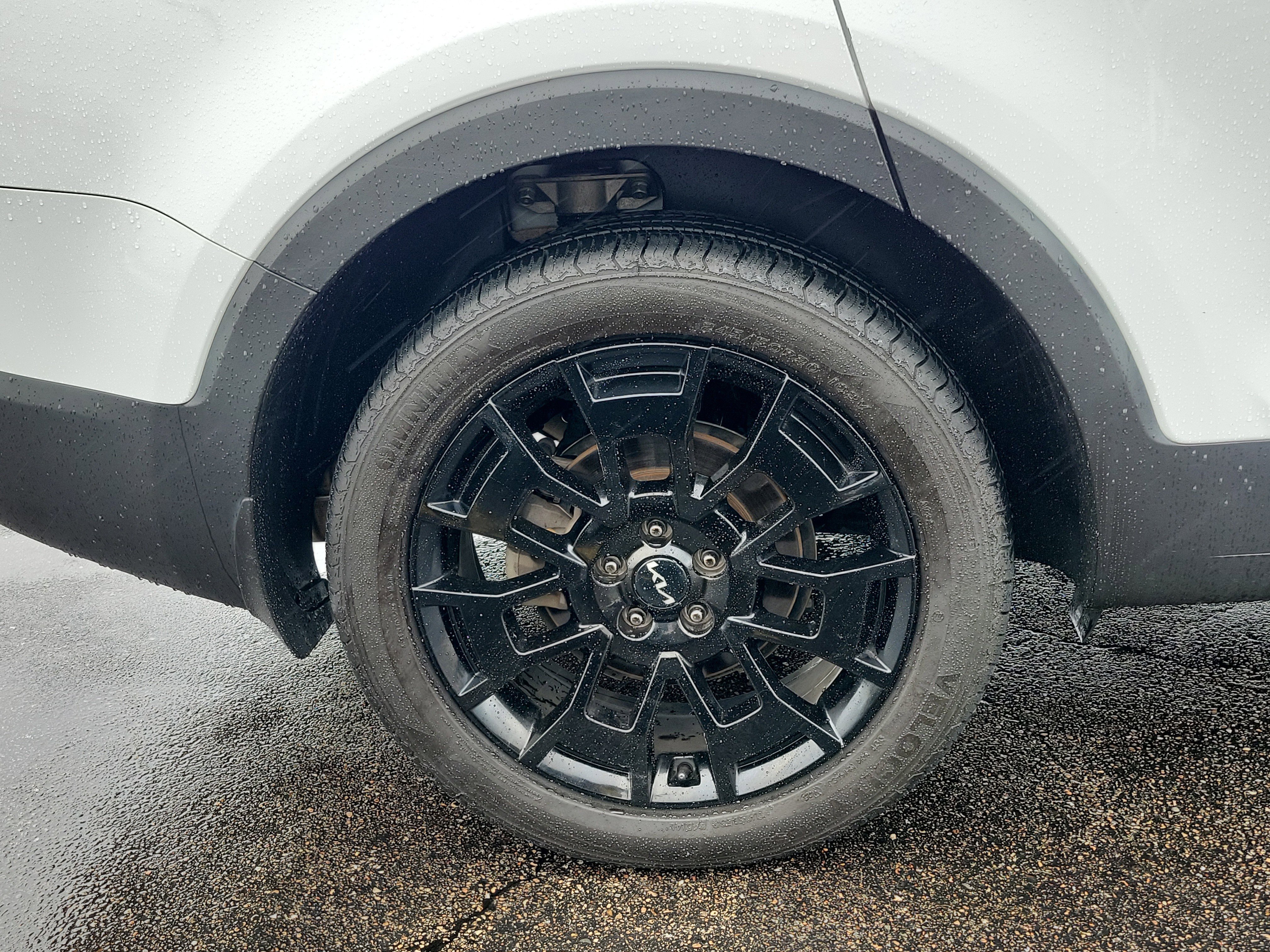 Used 2022 Kia Telluride SX w/ Nightfall Edition Package AWD/4WD image 6