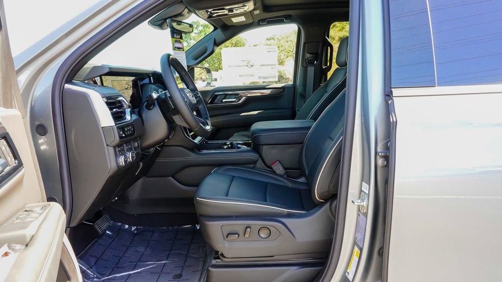 New 2026 GMC Yukon XL Elevation image 14