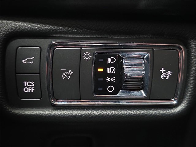 Used 2021 Lincoln Nautilus AWD w/ Equipment Group 101A image 26