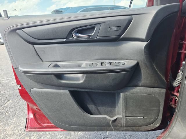 Used 2017 Chevrolet Traverse LT FWD image 18