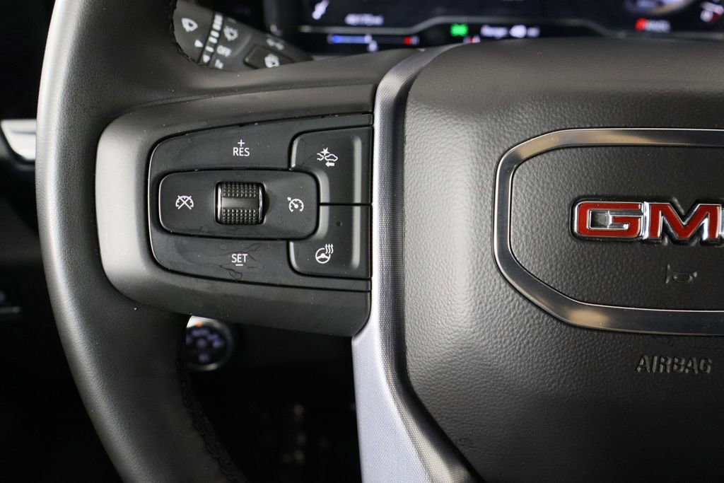 Used 2025 GMC Sierra 1500 SLT AWD/4WD image 8